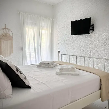 Pap's Summer House Lägenhet Polikhronon