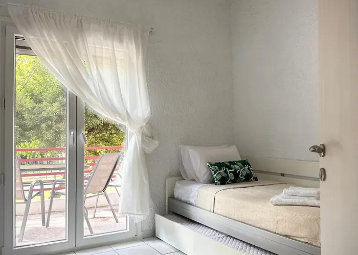 Pap's Summer House Apartamento Polychrono